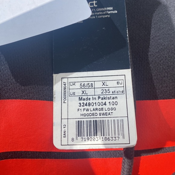 FORMULA 1 OFFICIAL PRODUCT SIZE XL Hooded sweatshirt black with F1 red logo NWT - Picture 5 of 11